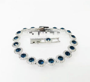 Diamond Twist Buckle Bracelet